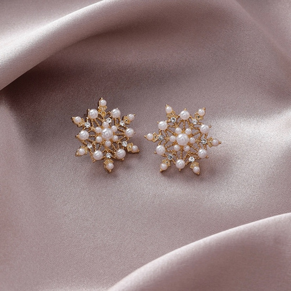 Vintage Snowflake Earrings